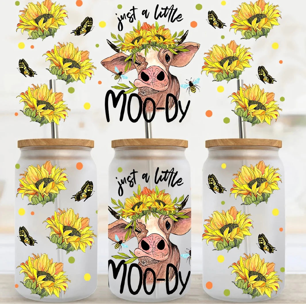 Just a little moody glass tumbler with bamboo lid.